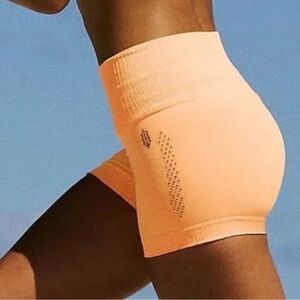 Free People Good Karma High-Waist Peach Ribbed Sculpting Running Shorts